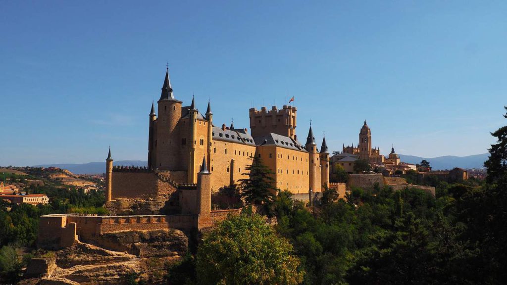 visit Segovia